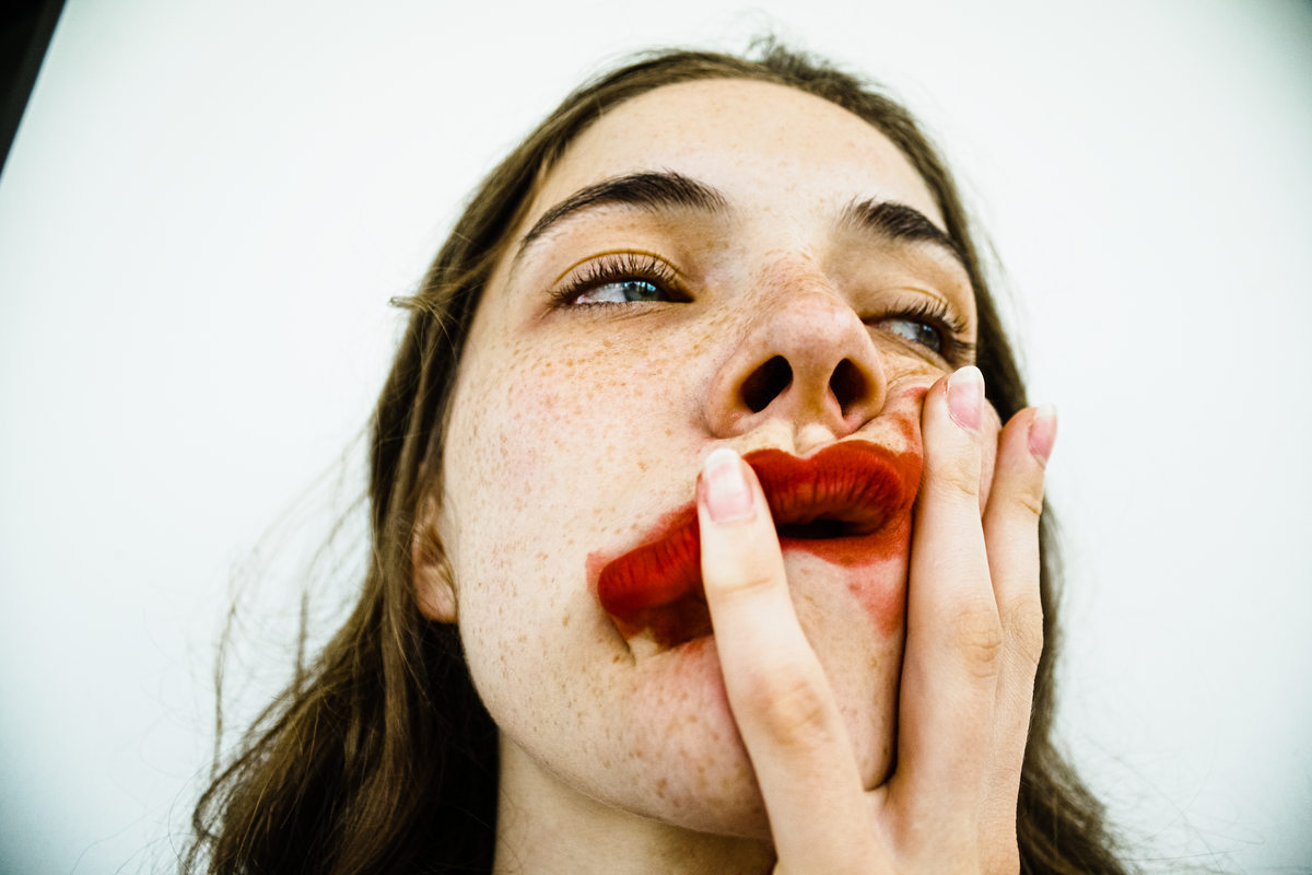 Durable Lip Shade: 7 Proven Tips to Avoid Painful Smudging